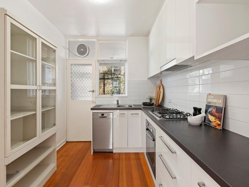 6/306 Dandenong Road, St Kilda East VIC 3183