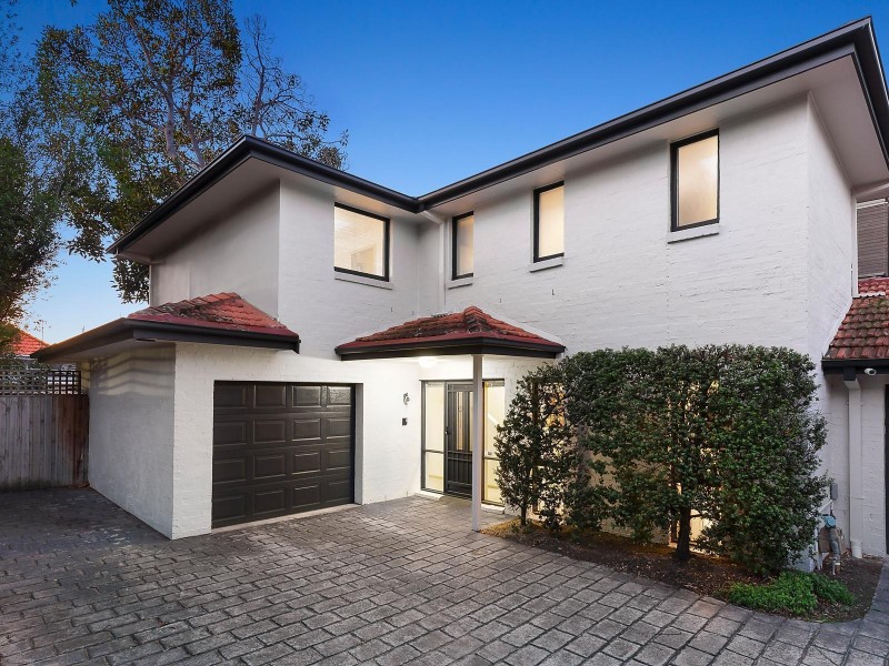 4/16 Dickens Street, Elwood VIC 3184