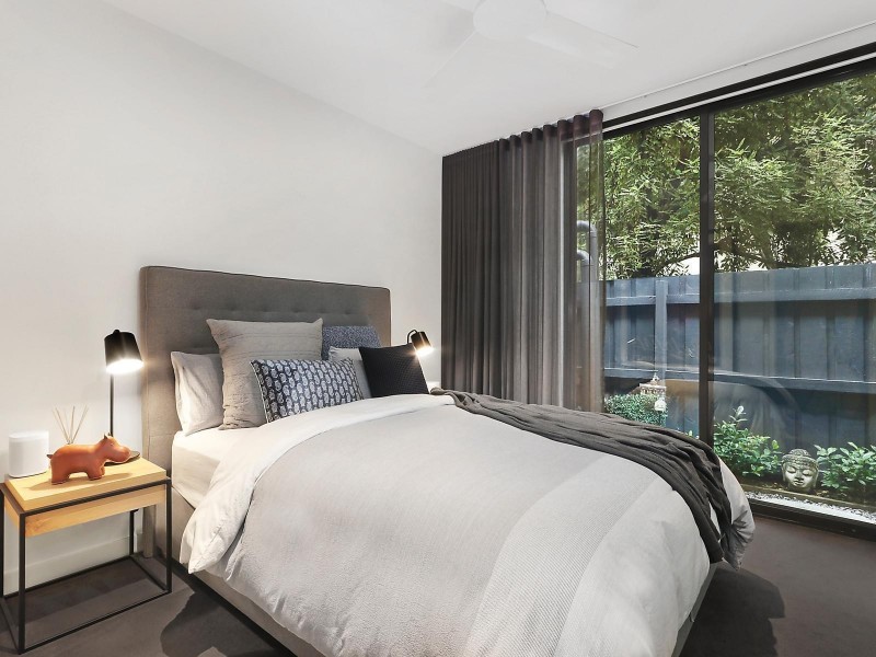 3/6 Charlotte Place, St Kilda VIC 3182