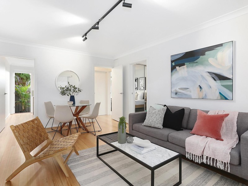 2/99 Spray Street, Elwood VIC 3184