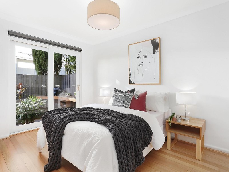 2/99 Spray Street, Elwood VIC 3184