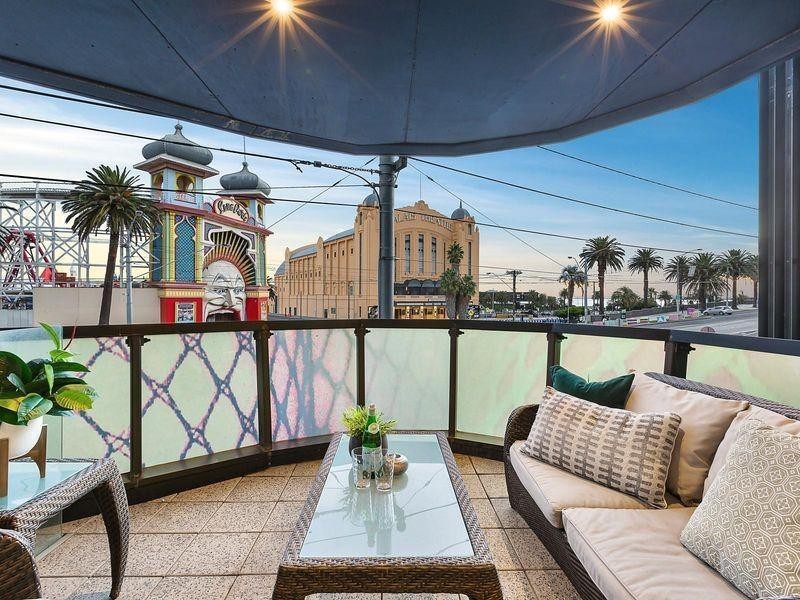 103/30 The Esplanade, St Kilda VIC 3182