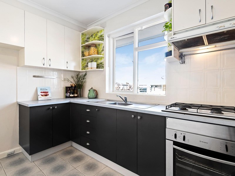 5/8 Queen Street, St Kilda East VIC 3183