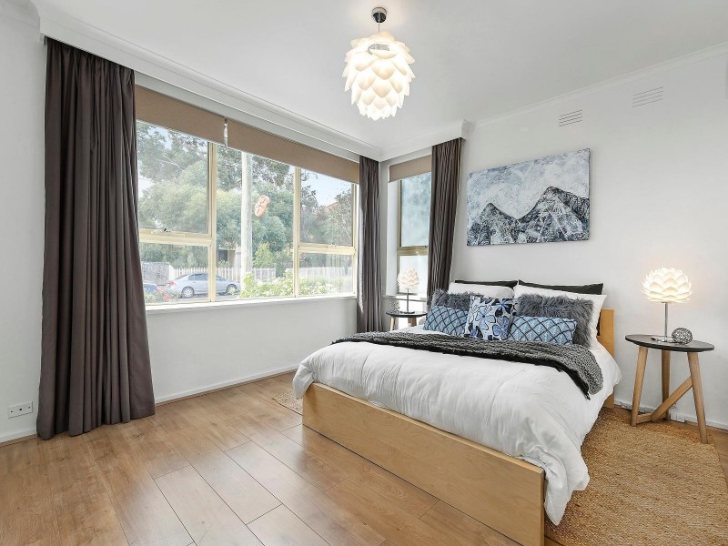 1/25 Mitford Street, St Kilda VIC 3182