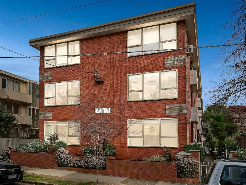 1/25 Mitford Street, St Kilda VIC 3182