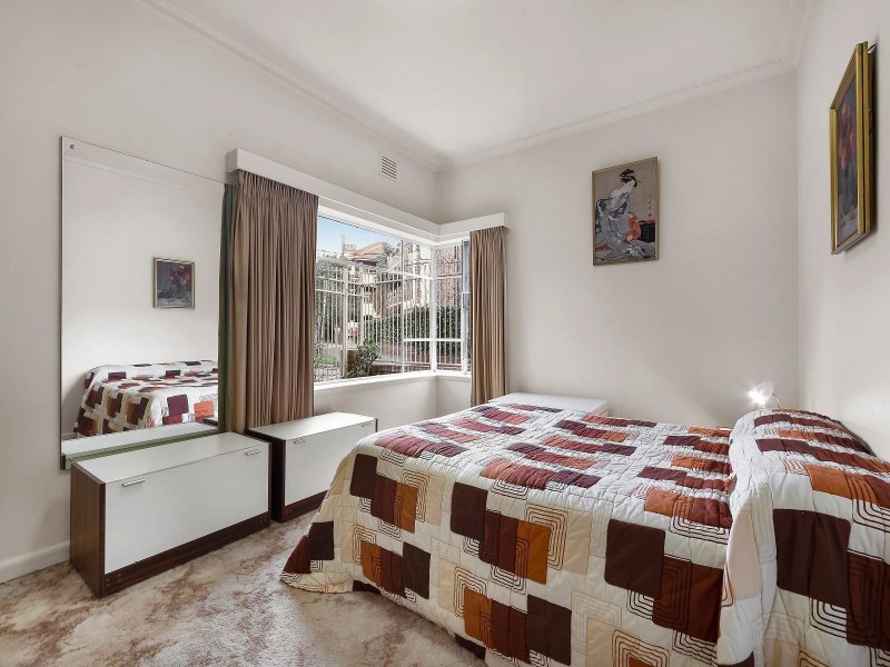 1/31 Eildon Road, St Kilda VIC 3182