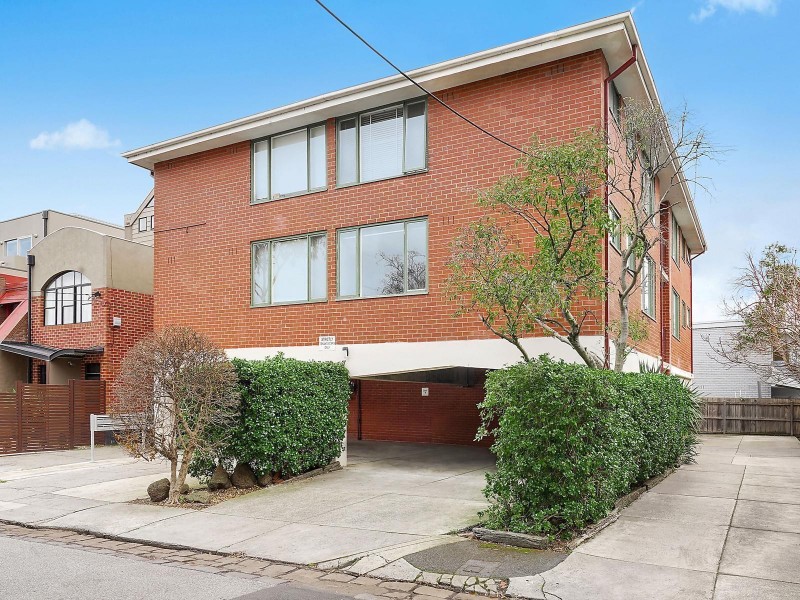 1/3 Sebastopol Street, St Kilda East VIC 3183