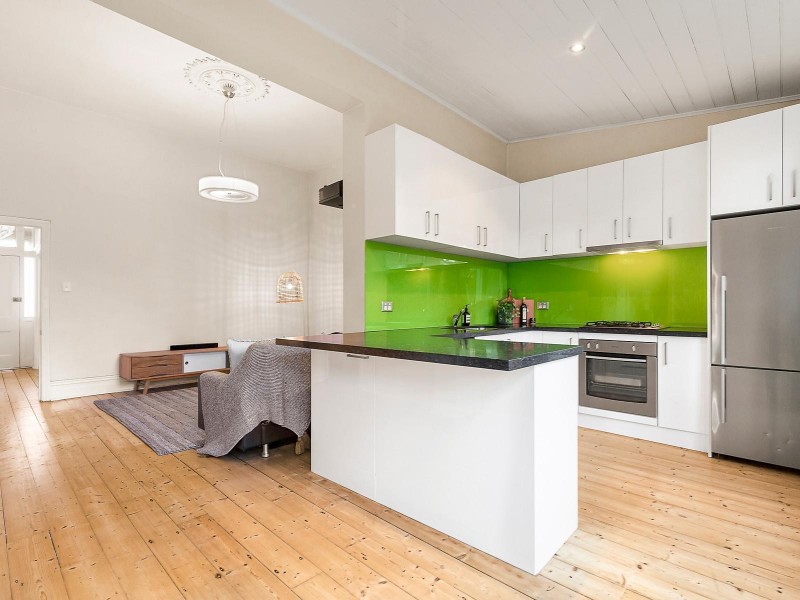 6 Frederick Street, Windsor VIC 3181