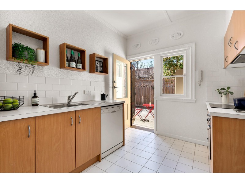 1/60 Sycamore Grove, Balaclava VIC 3183