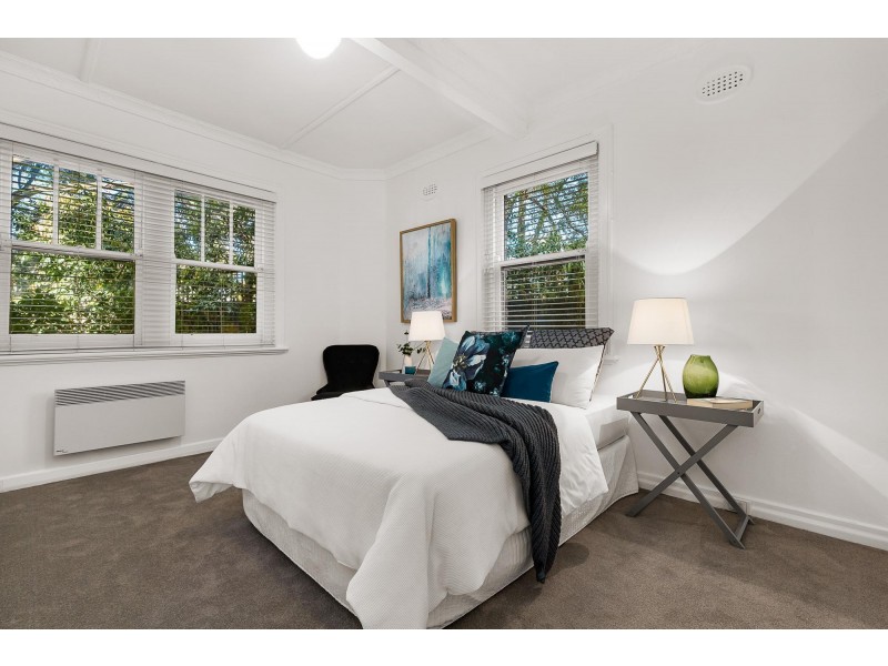 1/60 Sycamore Grove, Balaclava VIC 3183