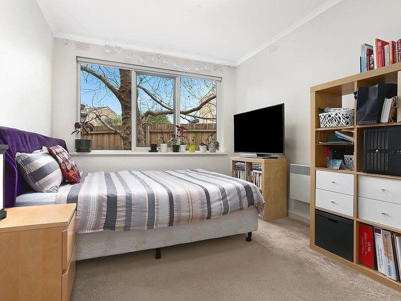 4/16 Daley Street, Elwood VIC 3184