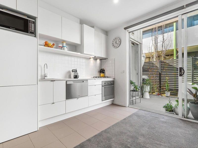 14/400 Dandenong Road, Caulfield North VIC 3161