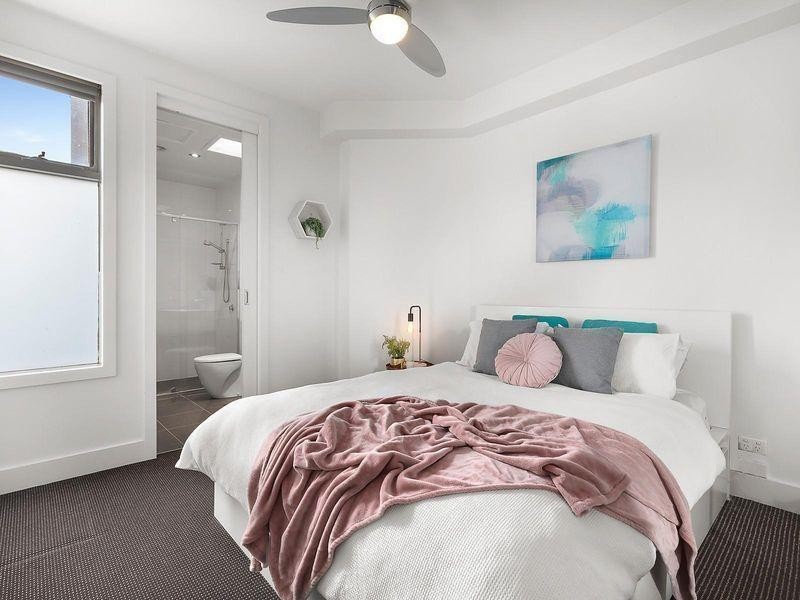 26/10 Tennyson Street, St Kilda VIC 3182