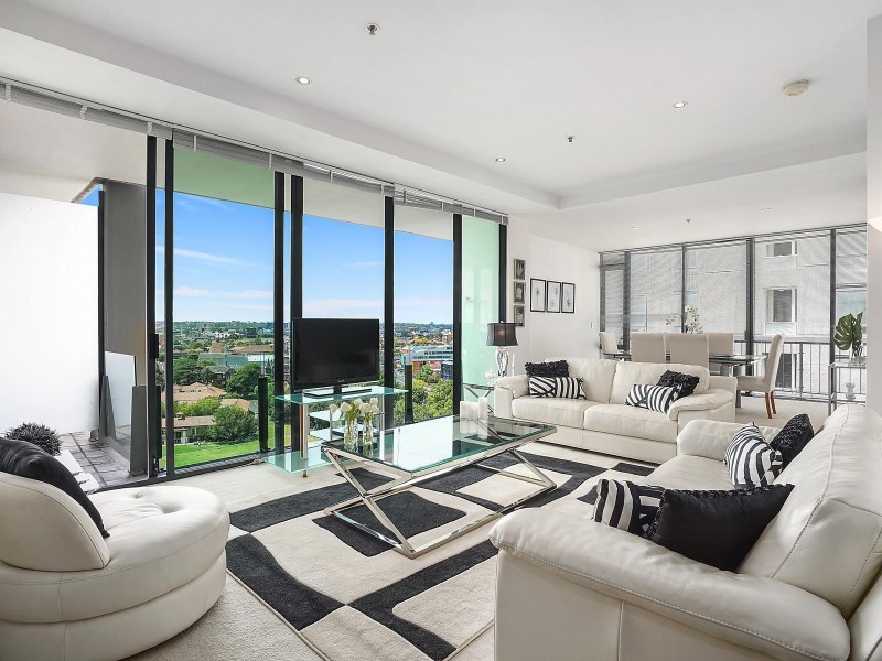 1304/582 St Kilda Road, Melbourne VIC 3004
