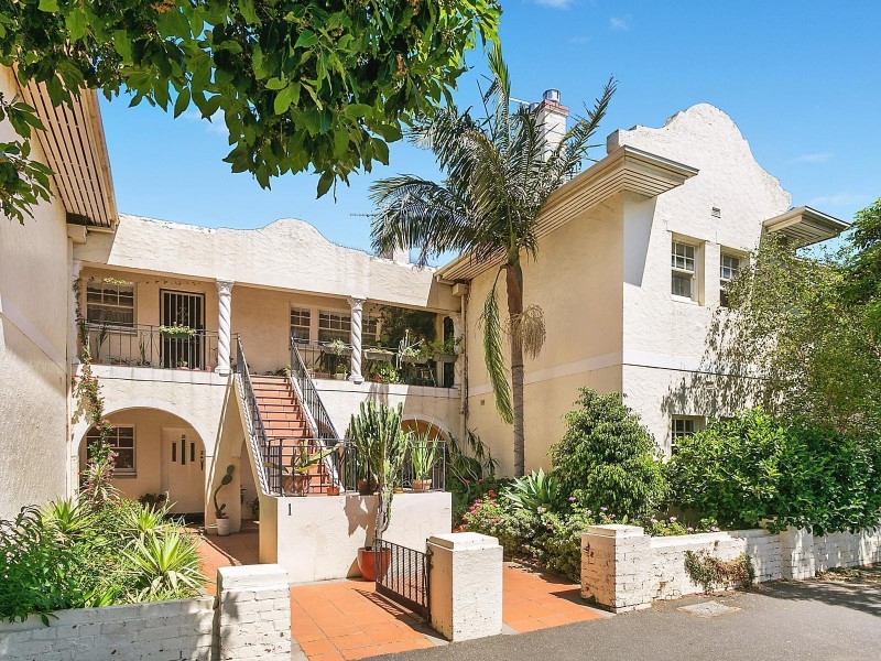 2/1 Milton Street, Elwood VIC 3184