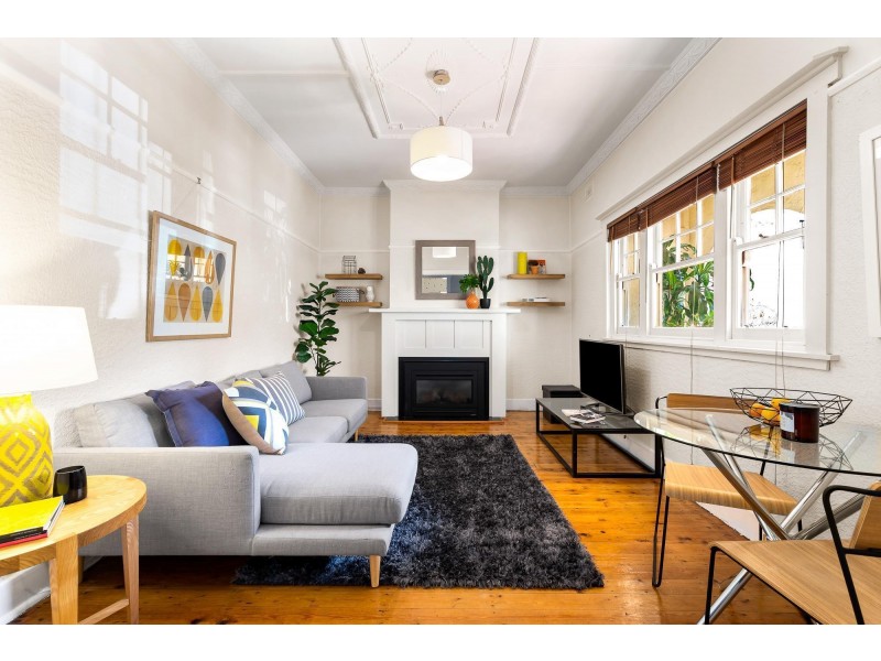 2/1 Milton Street, Elwood VIC 3184