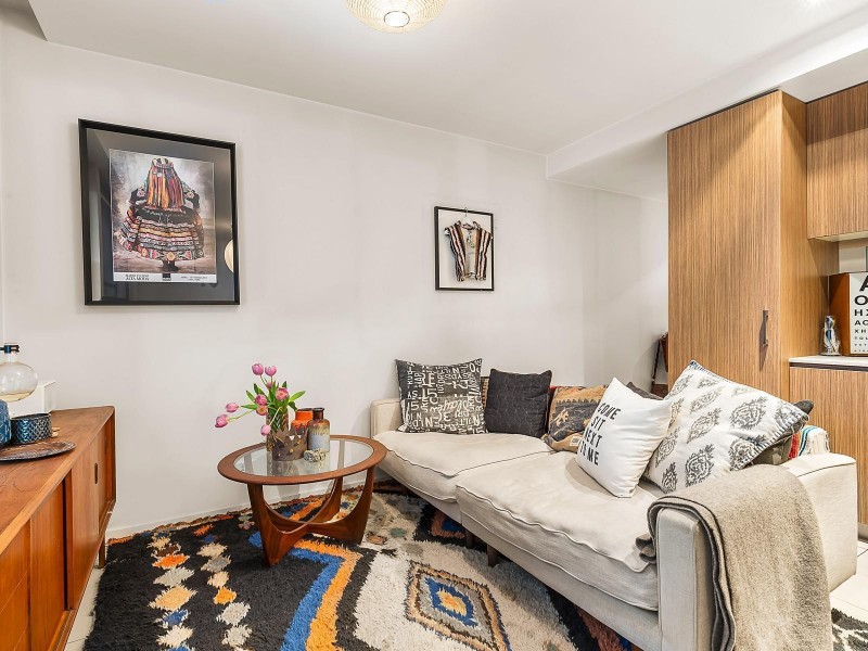 5/17 Pine Avenue, Elwood VIC 3184