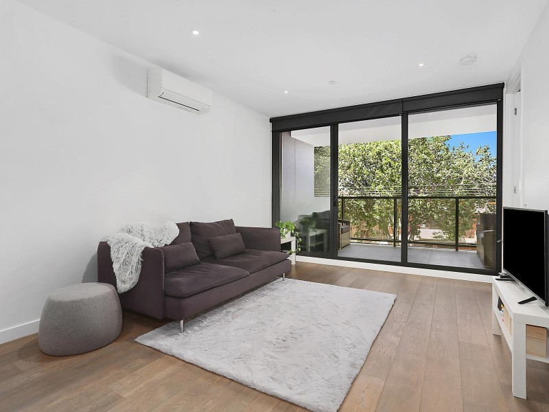 202/12 Dickens Street, Elwood VIC 3184
