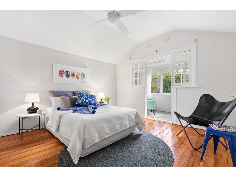 15 Glen Huntly Road, Elwood VIC 3184