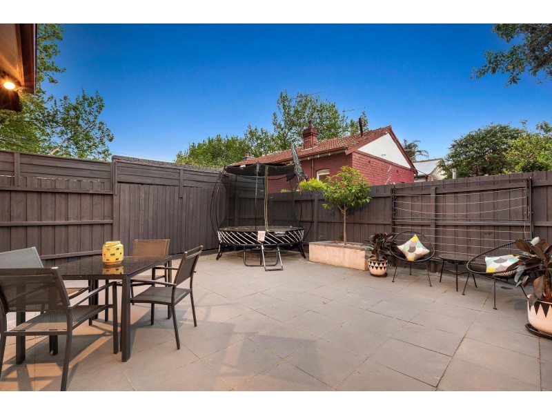 15 Glen Huntly Road, Elwood VIC 3184