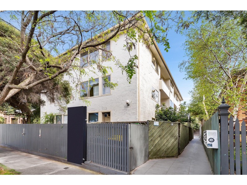 9/16 Byron Street, Elwood VIC 3184