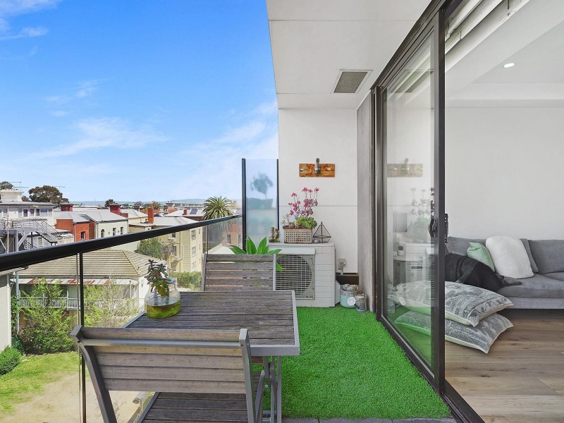 523/163 Fitzroy Street, St Kilda VIC 3182