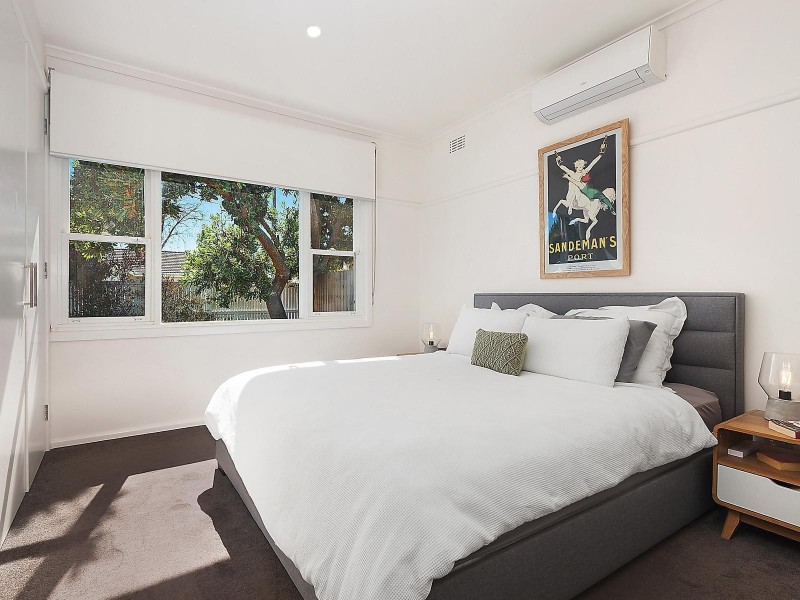 54 Chapel Road, Moorabbin VIC 3189