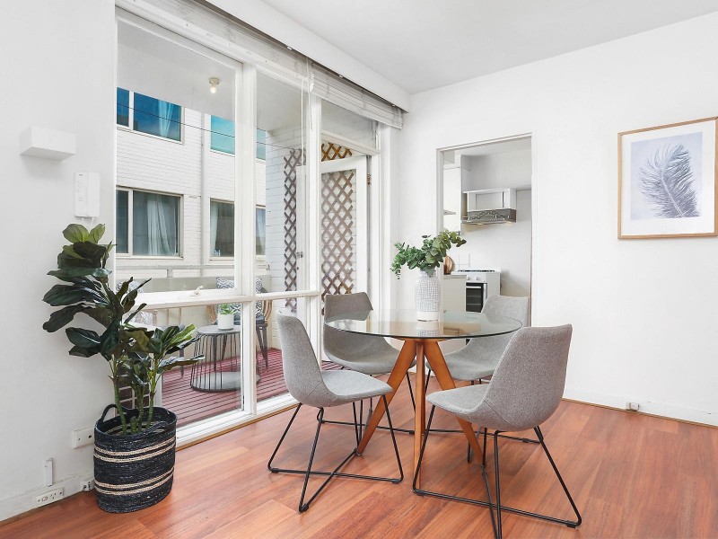 13/1 Spenser Street, St Kilda VIC 3182