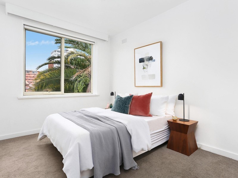 13/1 Spenser Street, St Kilda VIC 3182