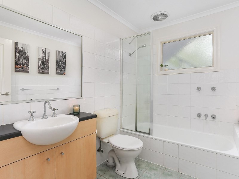 7/10 Celeste Court, St Kilda East VIC 3183