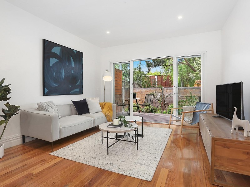 2/3 Cyril Street, Elwood VIC 3184