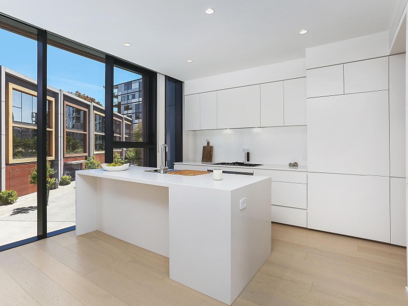 4 Periwinkle Place, Armadale VIC 3143