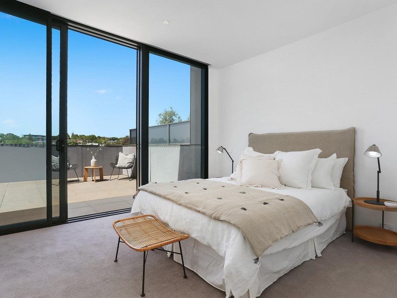 4 Periwinkle Place, Armadale VIC 3143