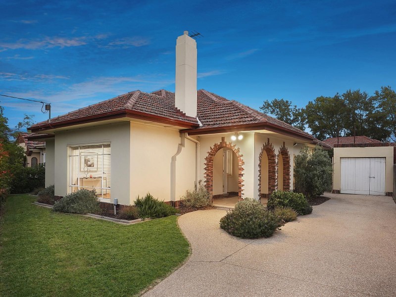 8 Albion Street, Balaclava VIC 3183