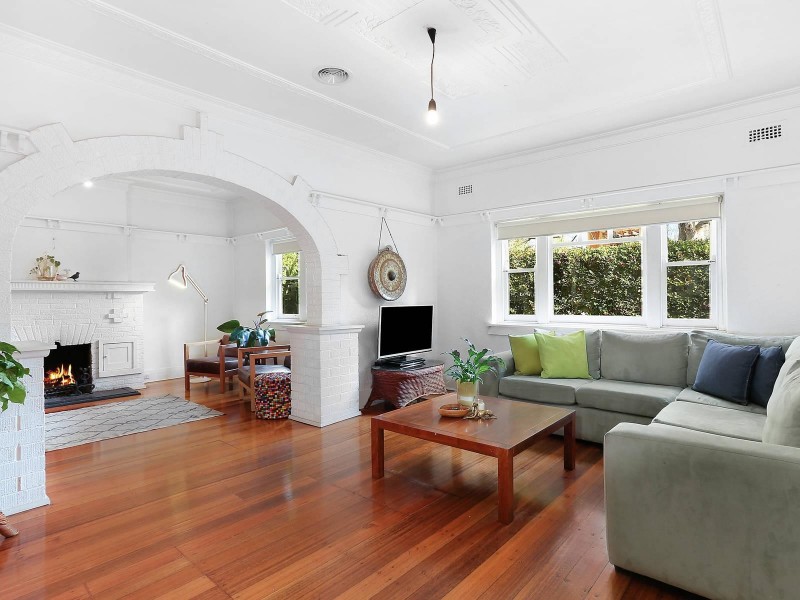 2 Mc Crae Street, Elwood VIC 3184