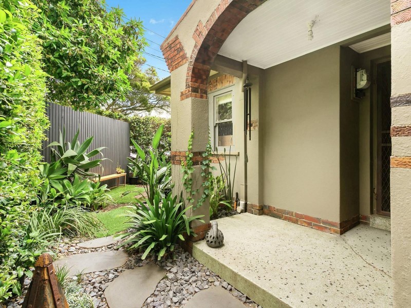2 Mc Crae Street, Elwood VIC 3184