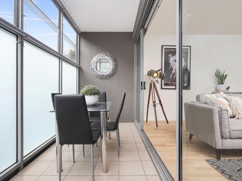 2/4 The Avenue, Windsor VIC 3181