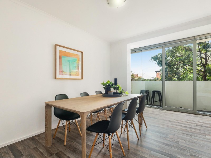 2/80 Grey Street, St Kilda VIC 3182