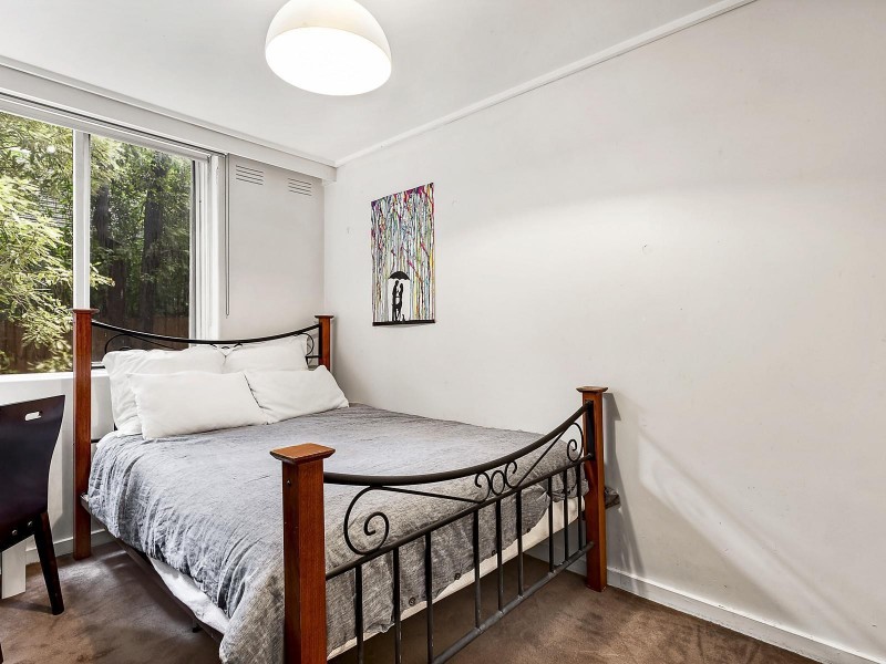 16/19 Robe Street, St Kilda VIC 3182