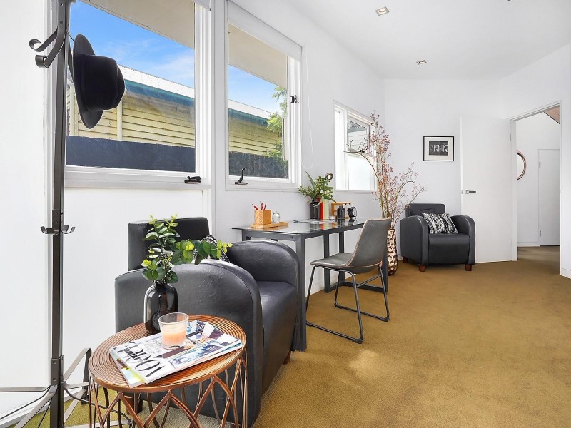 14 Queen Street, St Kilda East VIC 3183