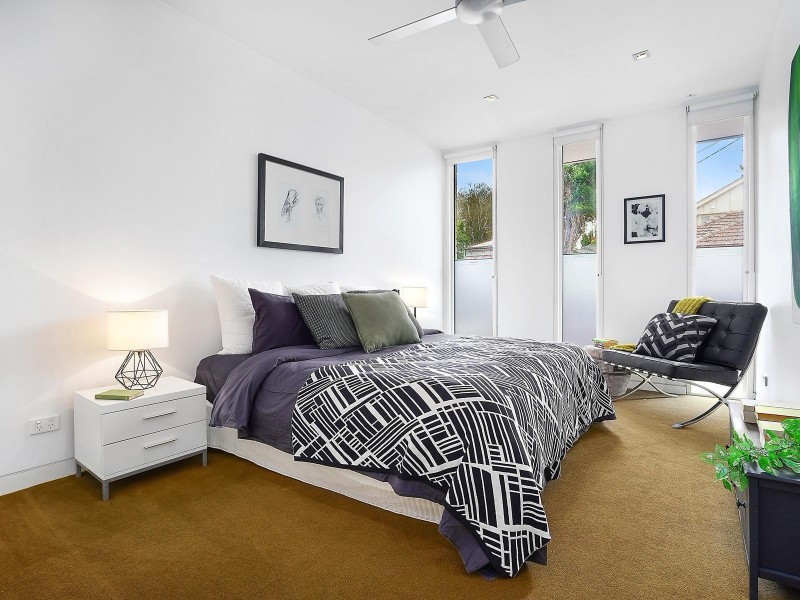 14 Queen Street, St Kilda East VIC 3183