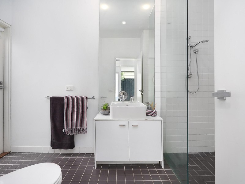 14 Queen Street, St Kilda East VIC 3183