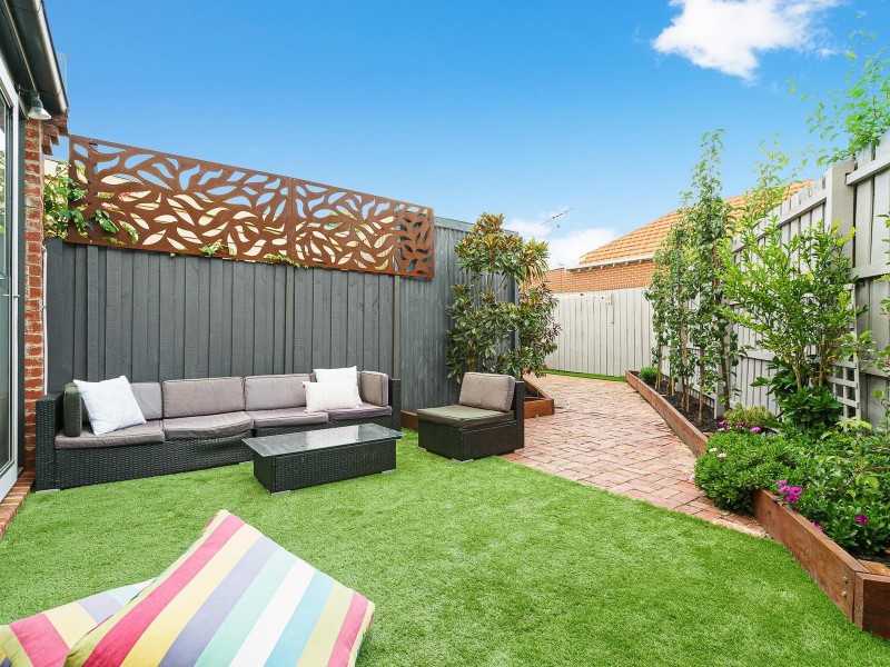 39 Milton Street, Elwood VIC 3184