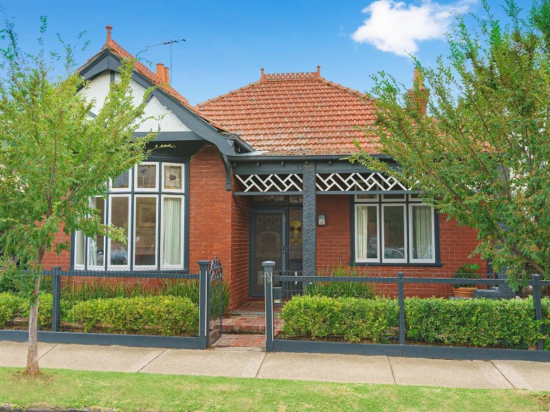 39 Milton Street, Elwood VIC 3184