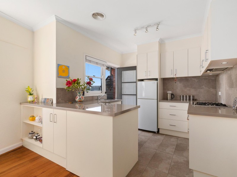 11/17 Charnwood Grove, St Kilda VIC 3182