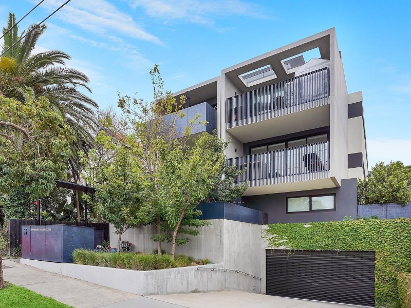 204/76 Barkly Street, St Kilda VIC 3182