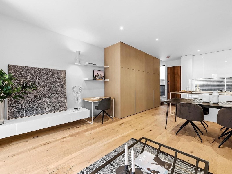 2/92 William Street, Balaclava VIC 3183