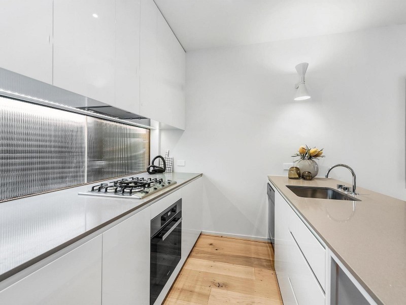 2/92 William Street, Balaclava VIC 3183