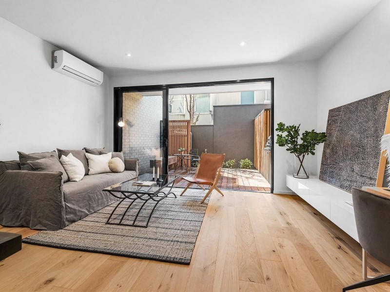 2/92 William Street, Balaclava VIC 3183