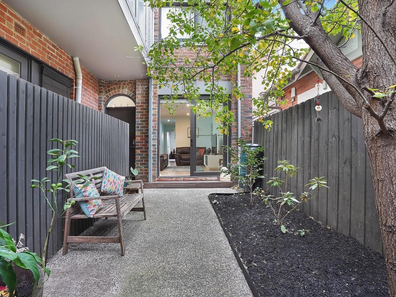 4/106 Addison Street, Elwood VIC 3184